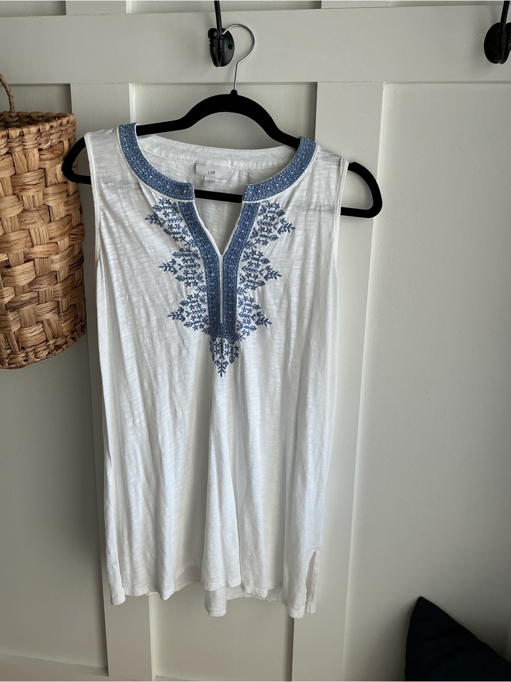 J. Jill White Sleeveless Tunic with Blue Embroidered Yoke